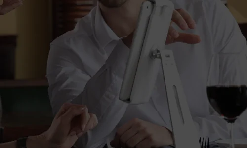 Conheça as vantagens de investir em um cardápio digital